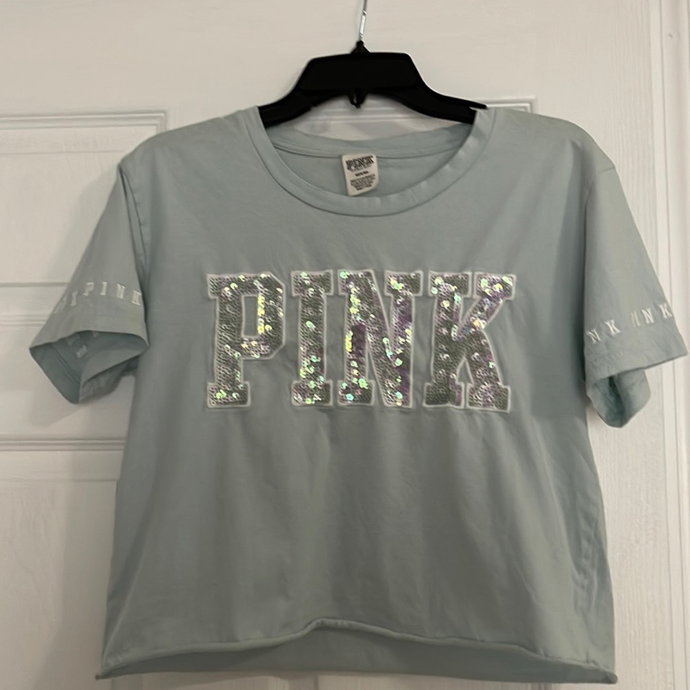 Pink Victoria secrets med . Shirt